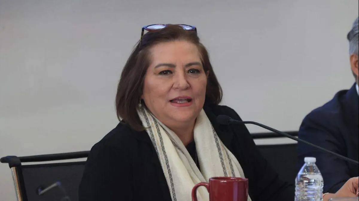 Guadalupe Taddei ajustará su sueldo por debajo del de AMLO