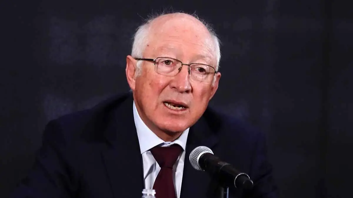 Ken Salazar en México