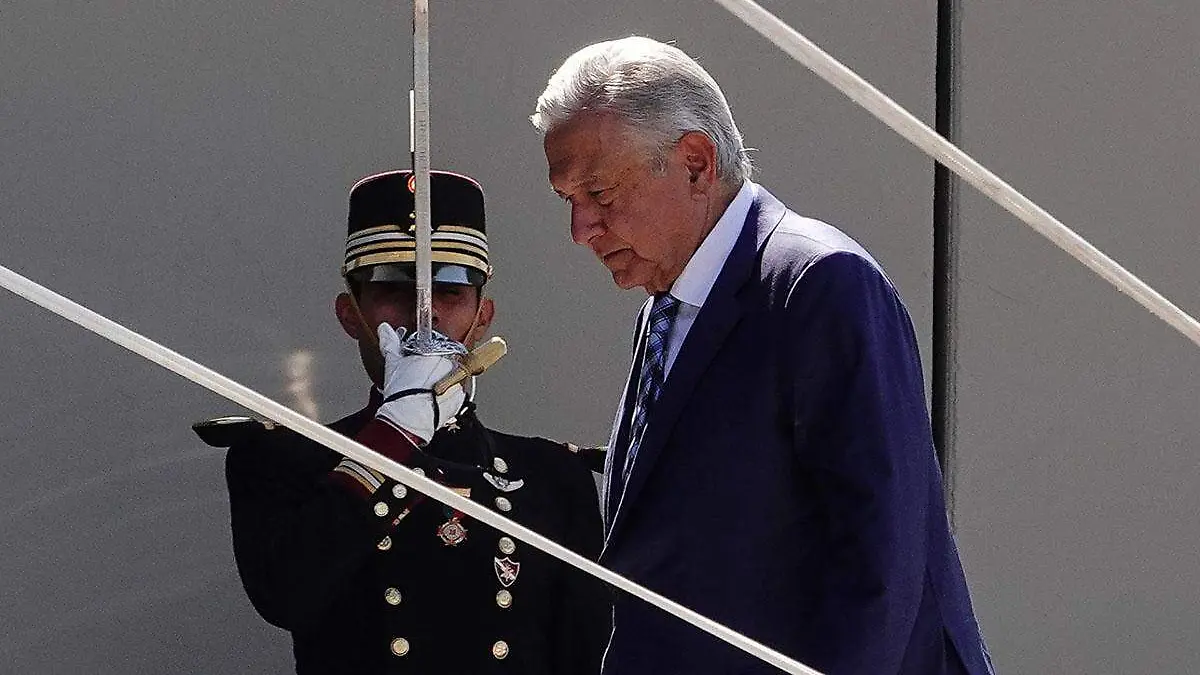 AMLO lamenta accidente de la Semar