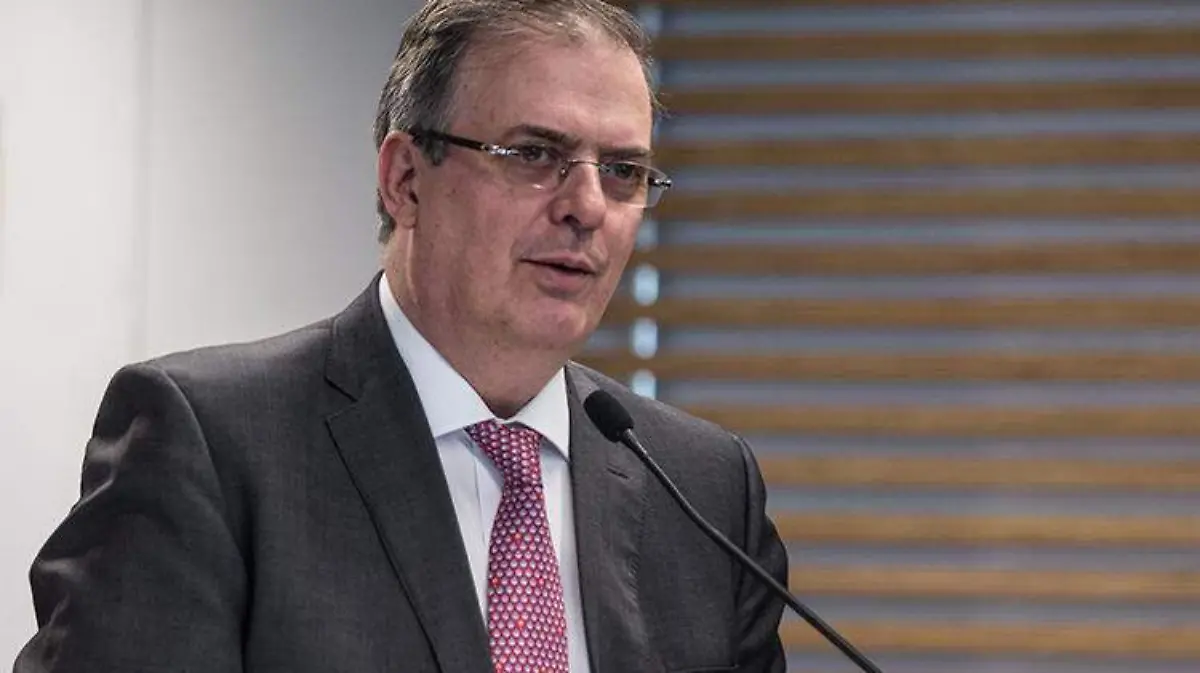 marcelo-ebrad-cuartoscuro1