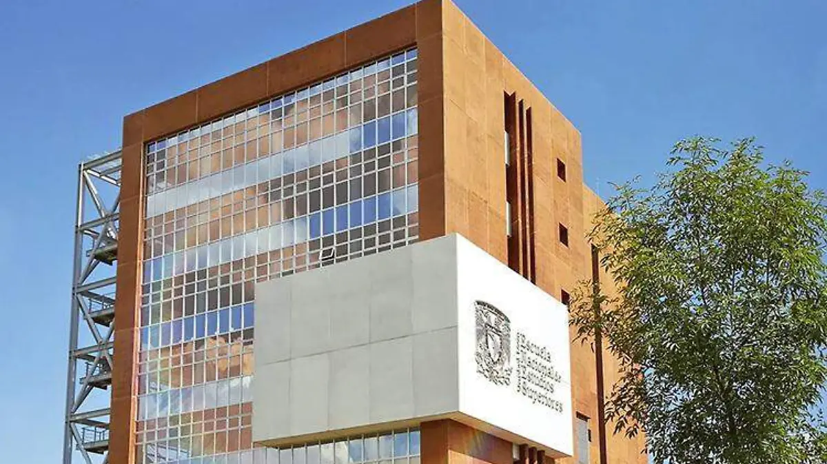enes-leon-unam