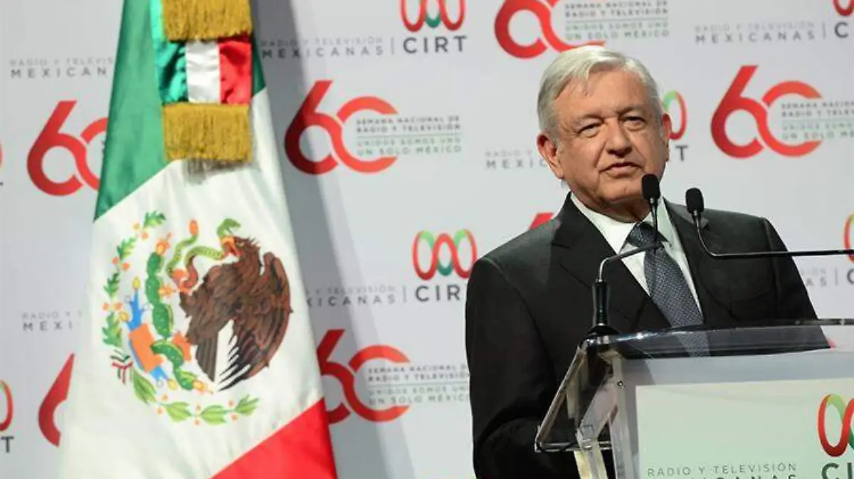 amlo-medios2