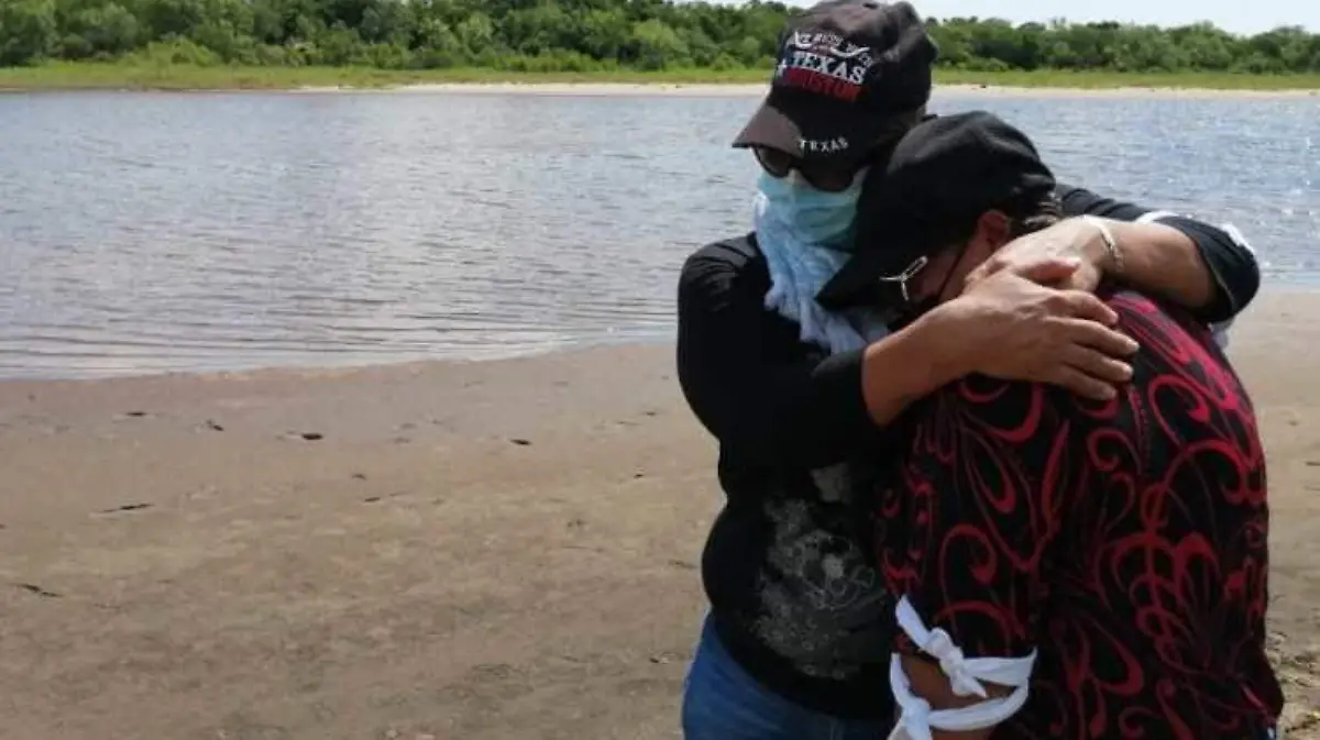 Familias busca a desaparecidos en La Bartolina (9)