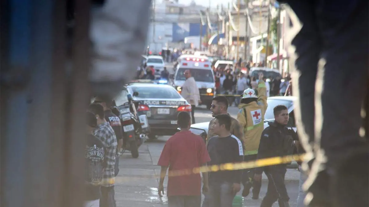 Karla Barba pipa explosió2n