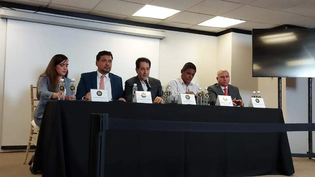 Conferencia sobre caso Debahni