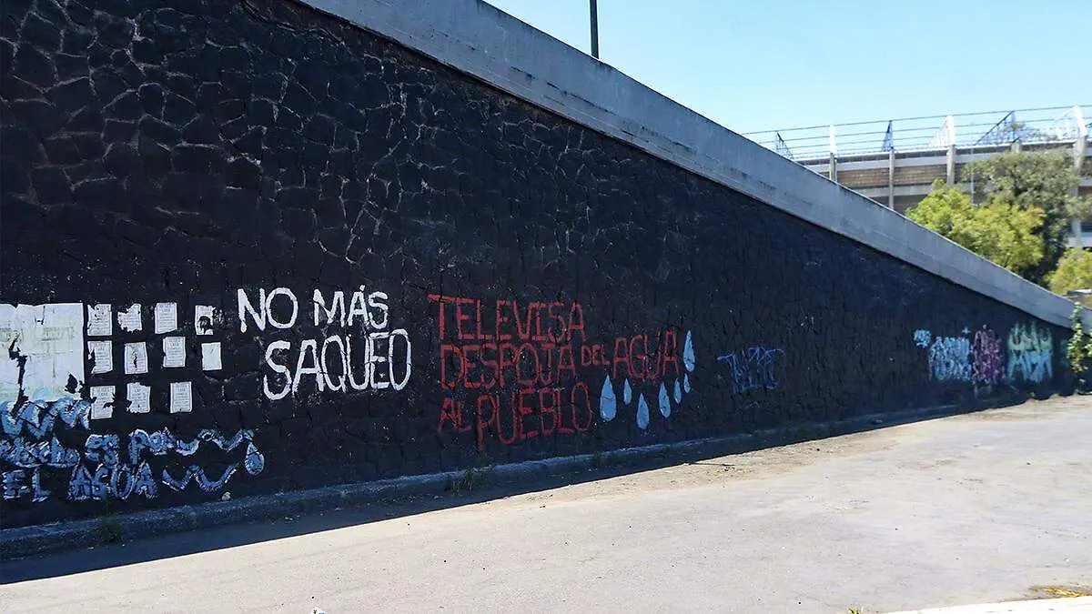 SANTA URSULA COAPA-VECINOS-AGUA-romina solis