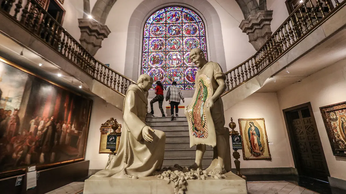 Esculturas- Museo de la Basílica de Guadalupe