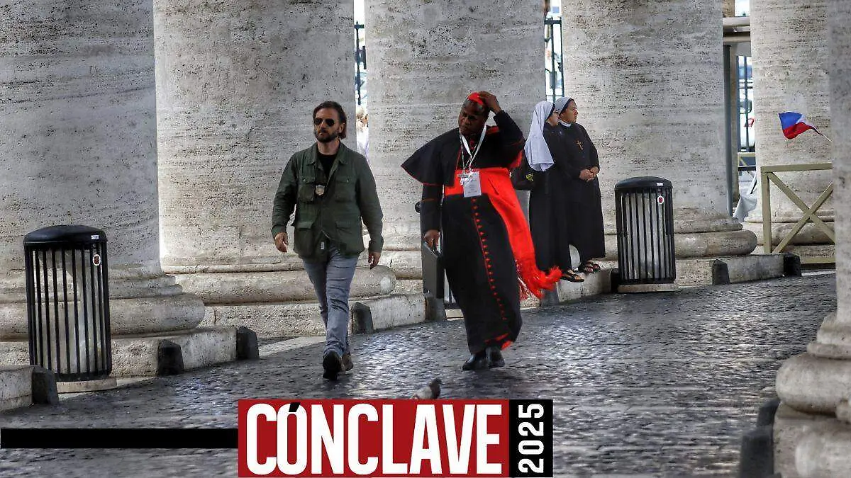 cónclave (2)