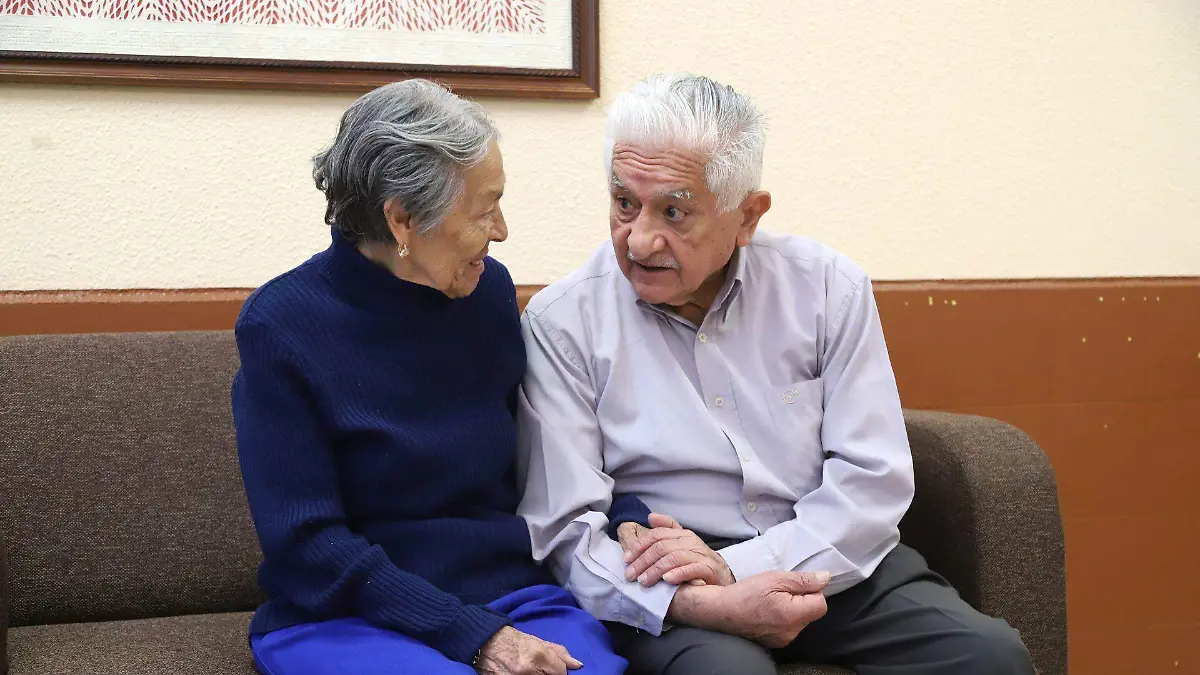 964302_IMSS Atención Adultos Mayores_web