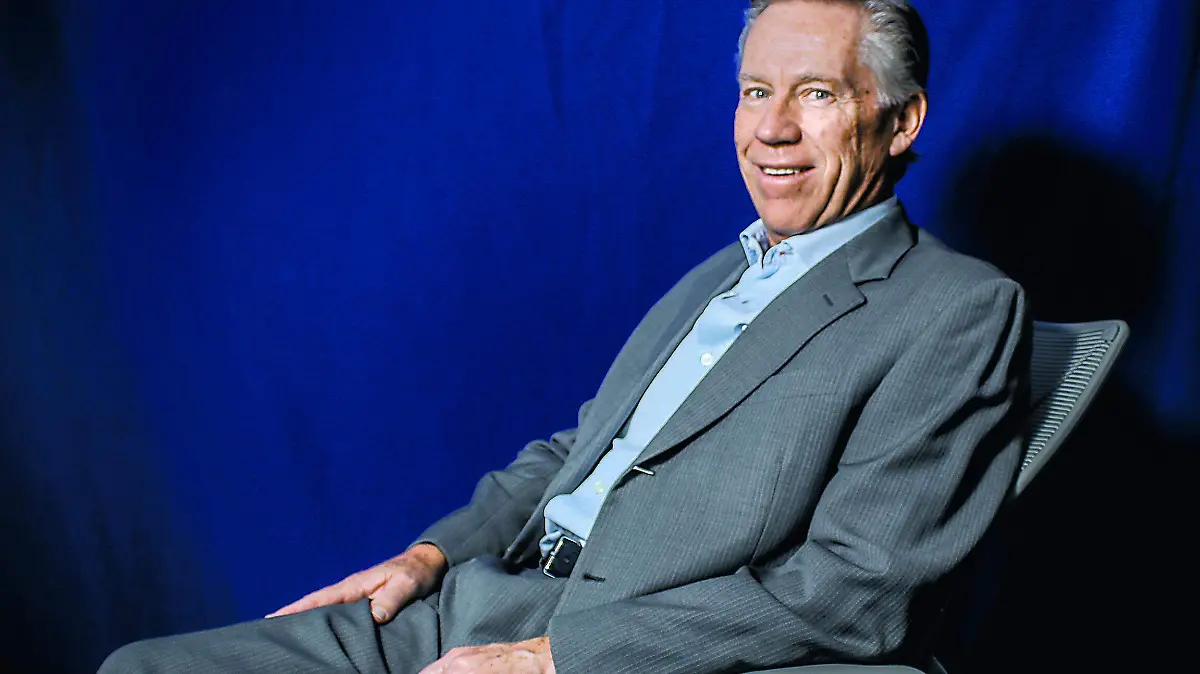 Tomás Ehrenberg1