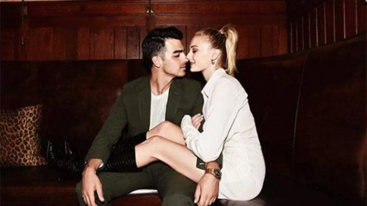 joejonas-sophietuner