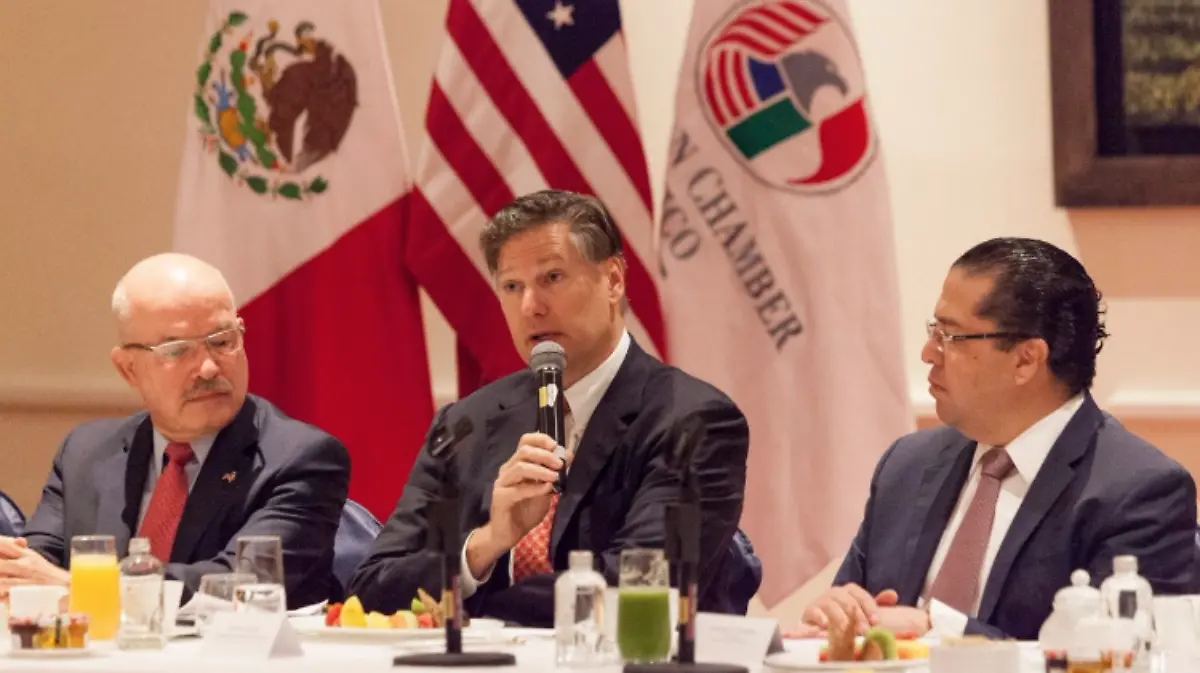 embajador estados unidos 