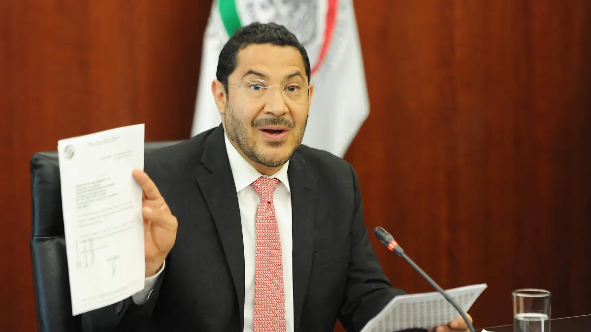 MARTI BATRES-mauricio huizar