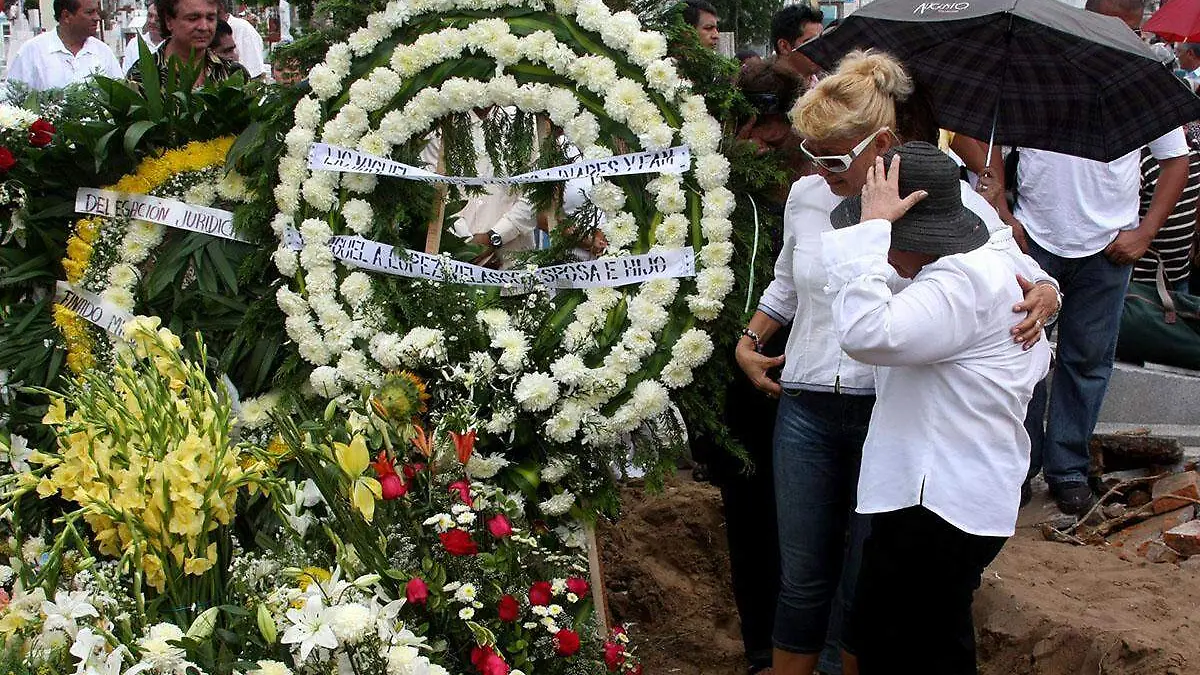Funeral del periodista Miguel Ángel López Velasco