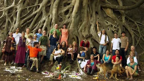 Raices-al-Viento-Huehuecoyotl-amate-30-aniversario-2012-copy-e1431651425627