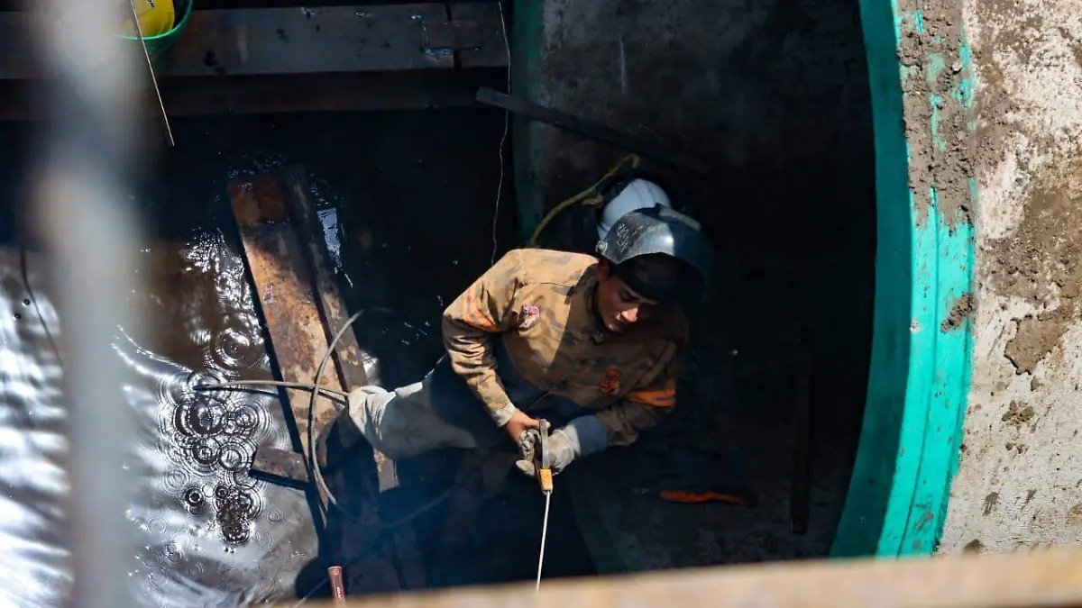 trabajos al interior del colector chalco solidaridad