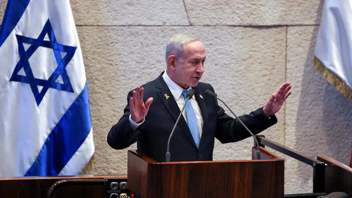 2025-06-11T174534Z_1097312598_RC2H0FAGT260_RTRMADP_3_ISRAEL-ARGENTINA-KNESSET