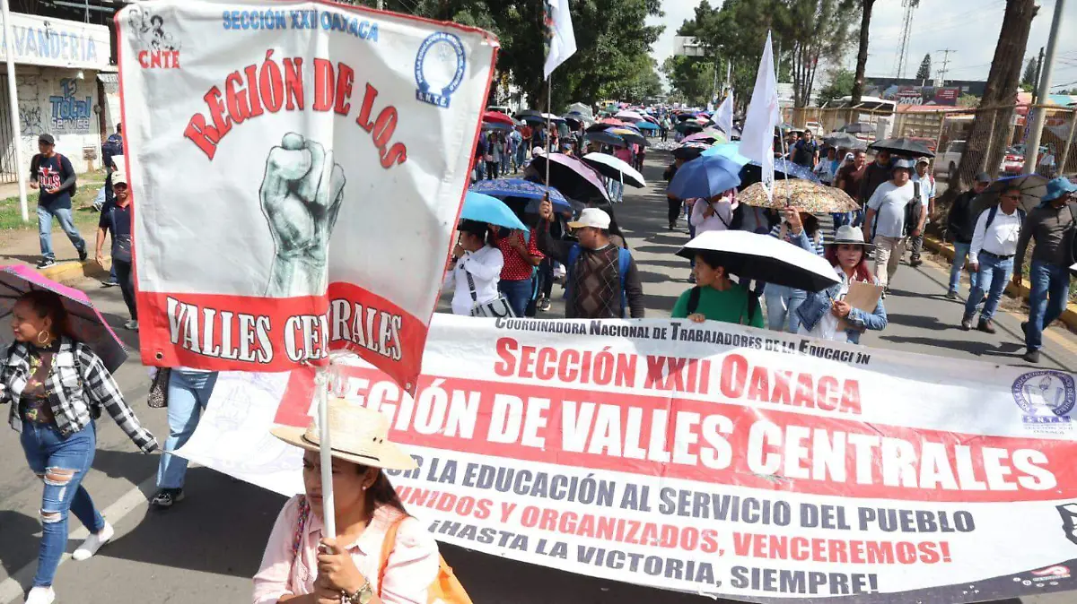 CNTE MARCHA OAXACA-cortesia cencos seccion 22