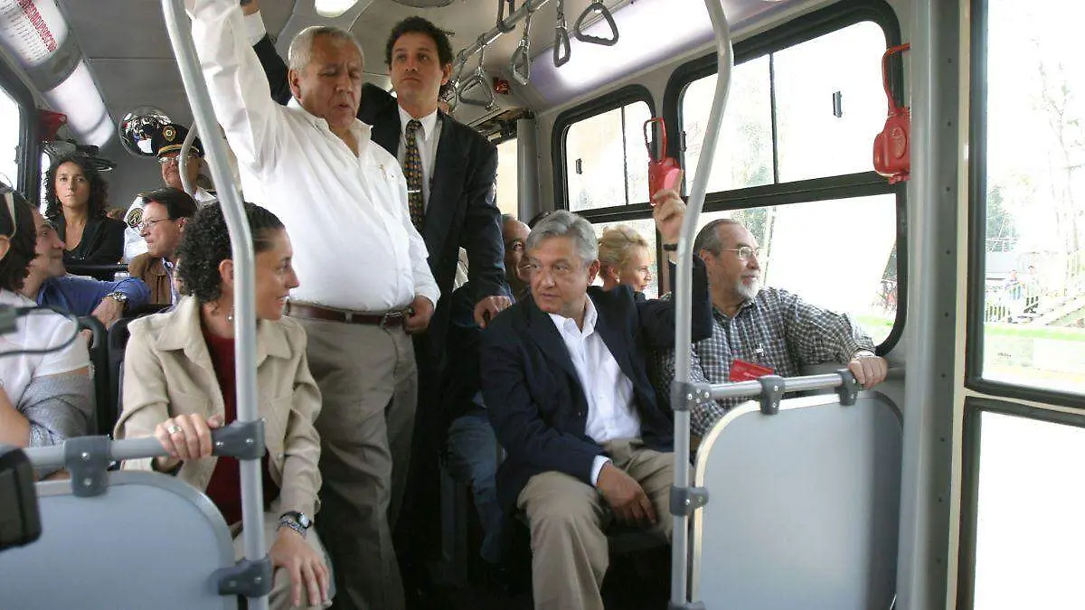 Metrobús 2005 inauguración