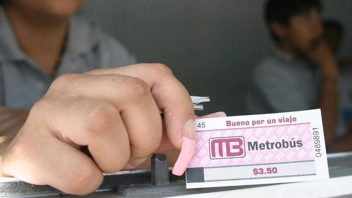 Metrobús inauguración 2005