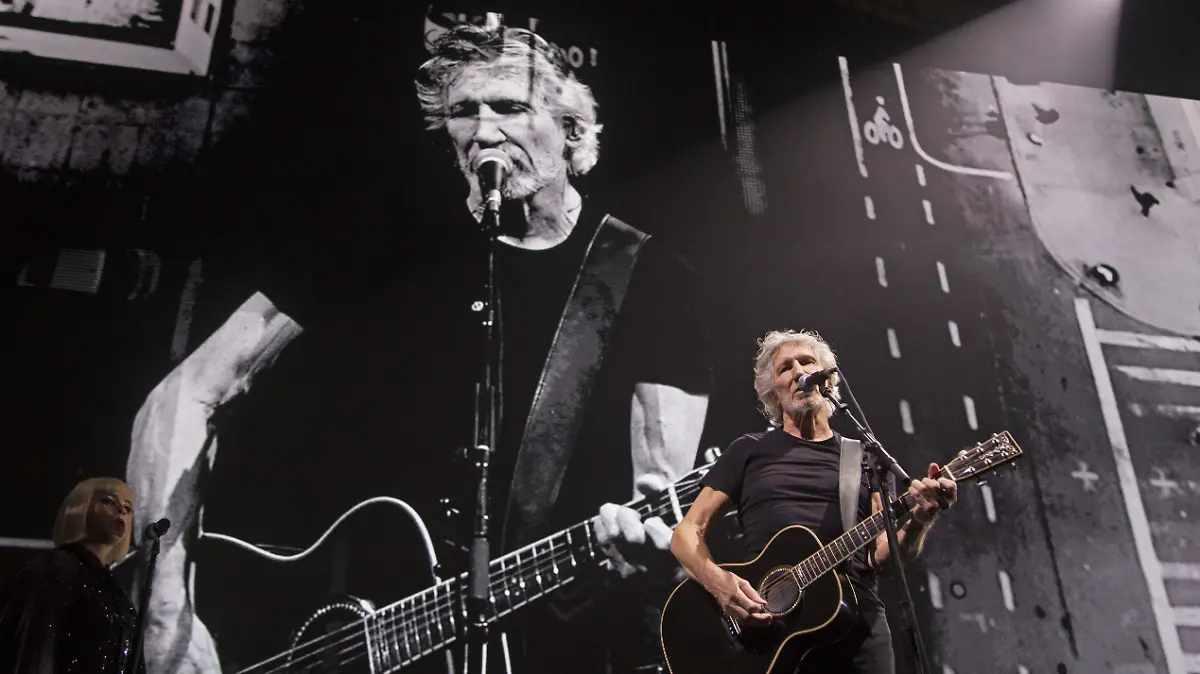 681871_Roger Waters Gdl_impreso