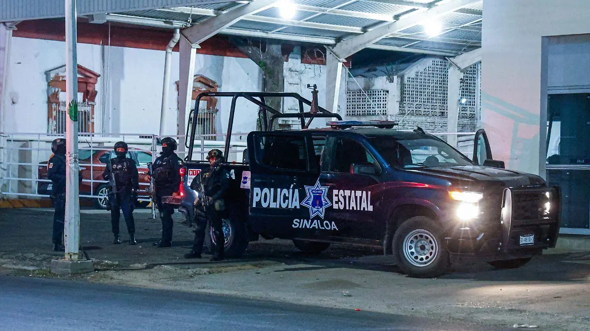 1035079_Policías Detenidos Altercado_web