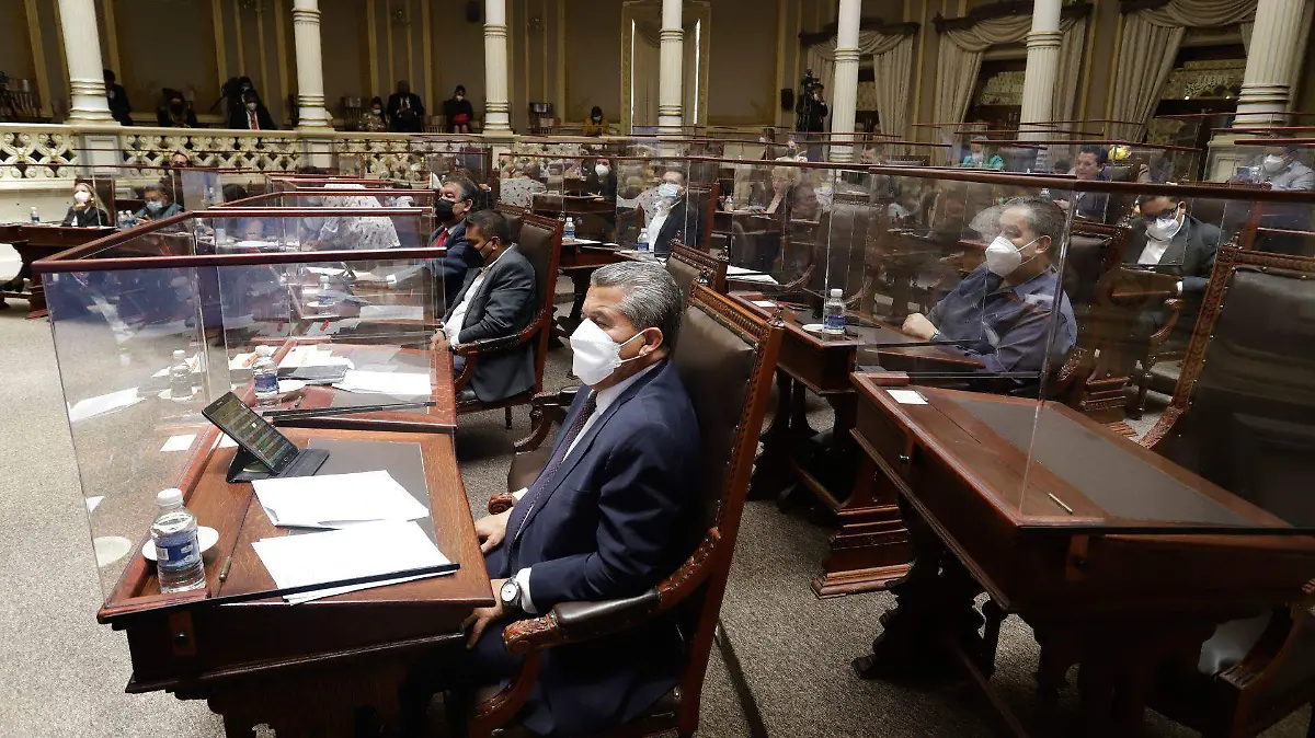 822882_Primera Sesión Congreso Puebla_web