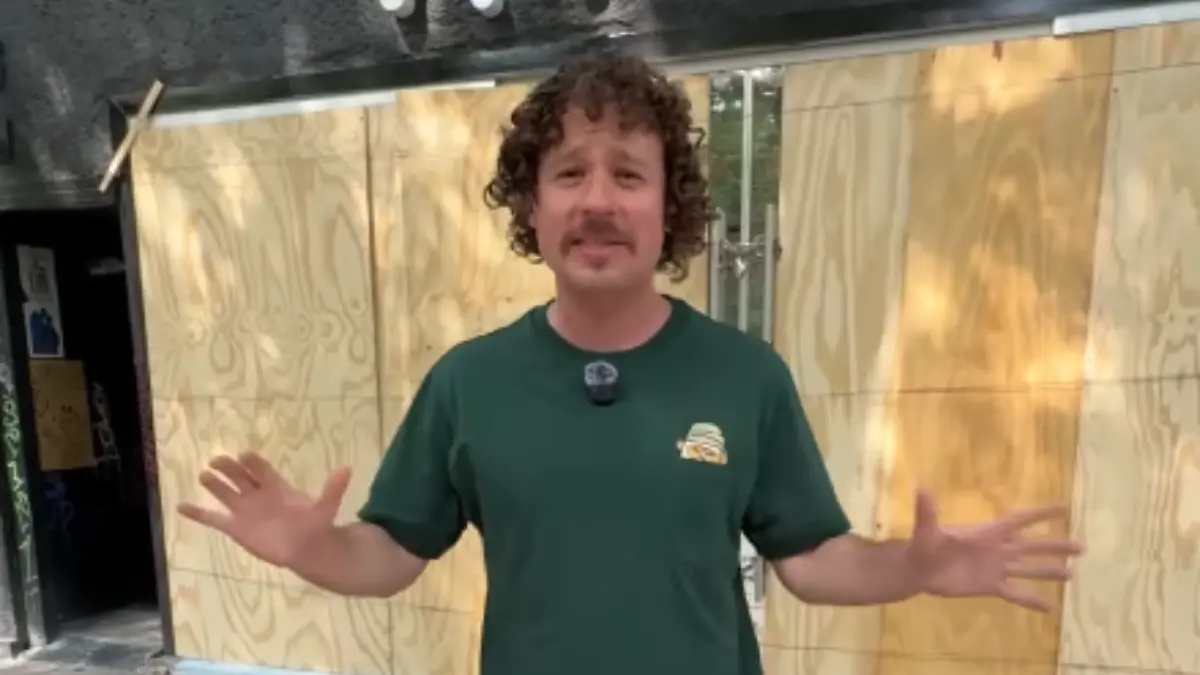 Luisito Comunica