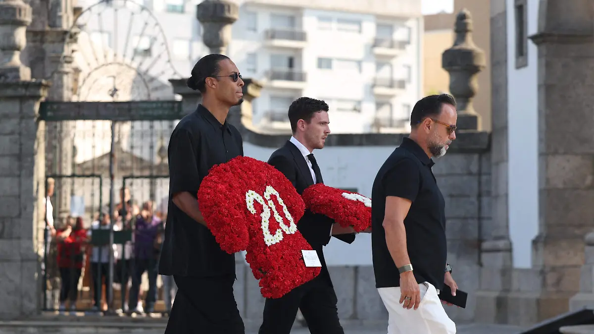 AFP__20250705__64UX3L7__v1__HighRes__PortugalFblPorEngLiverpoolJotaMemorial