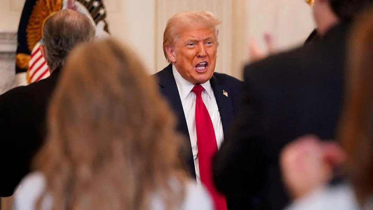 Donald Trump (2)