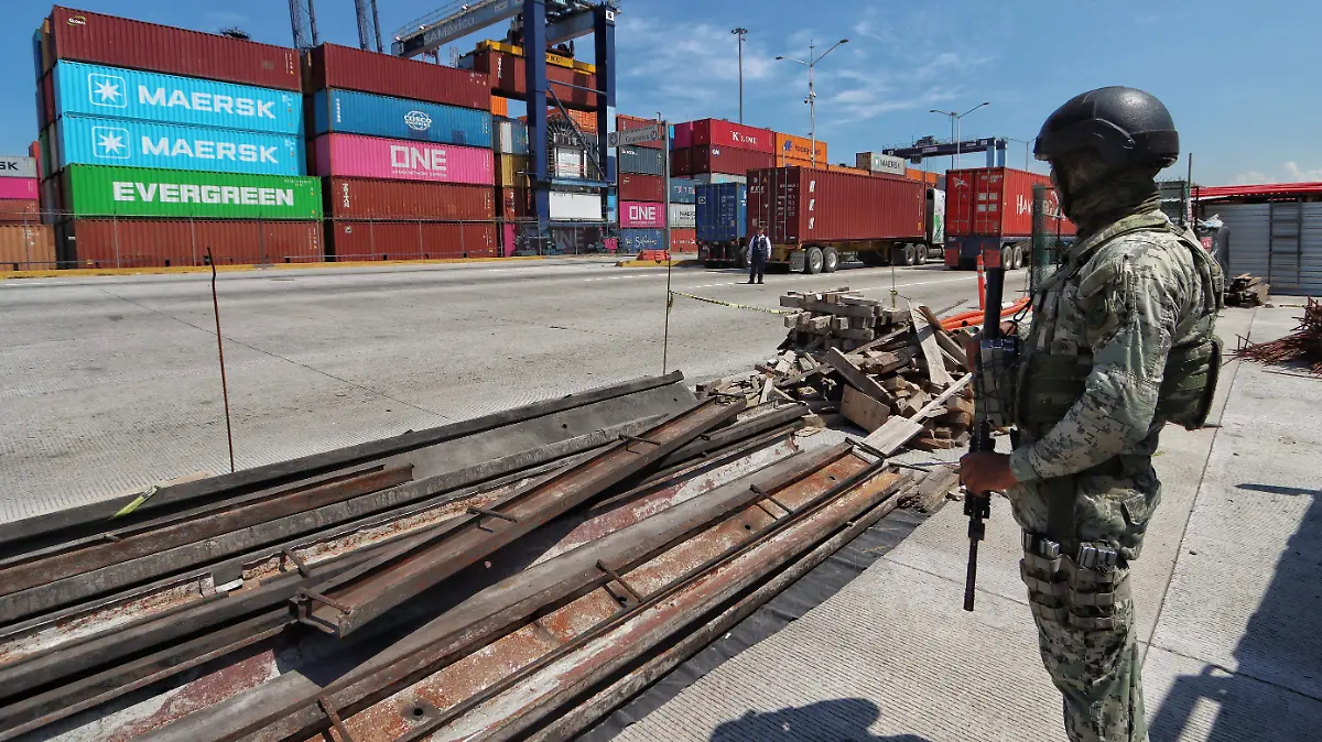 Puerto de Manzanillo Aduanas Marina