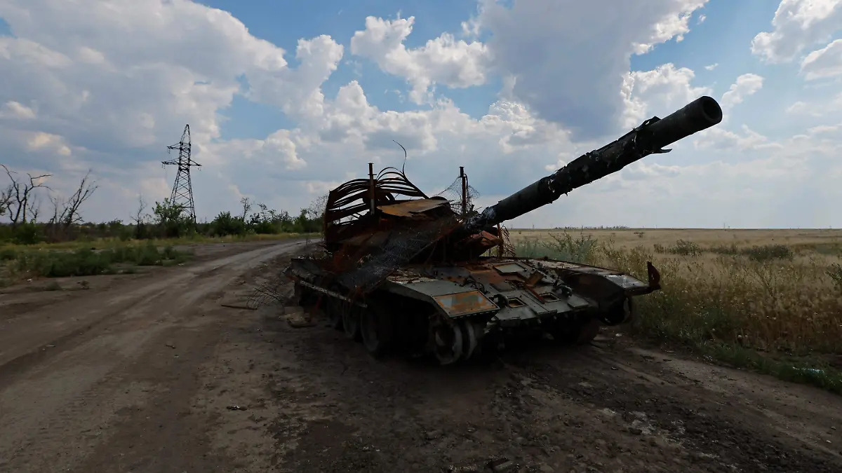 2025-07-16T150434Z_2050938314_RC2MNFAQAITI_RTRMADP_3_UKRAINE-CRISIS-DONETSK-REGION