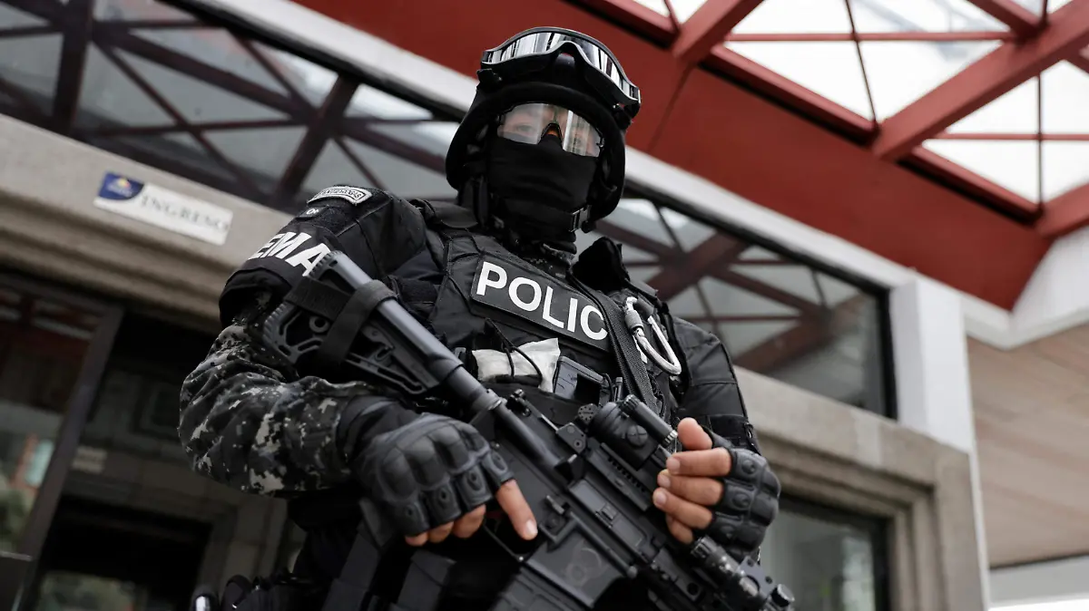 2025-07-11T213012Z_1192416497_RC2KKFARVSN6_RTRMADP_3_ECUADOR-VIOLENCE-FITO