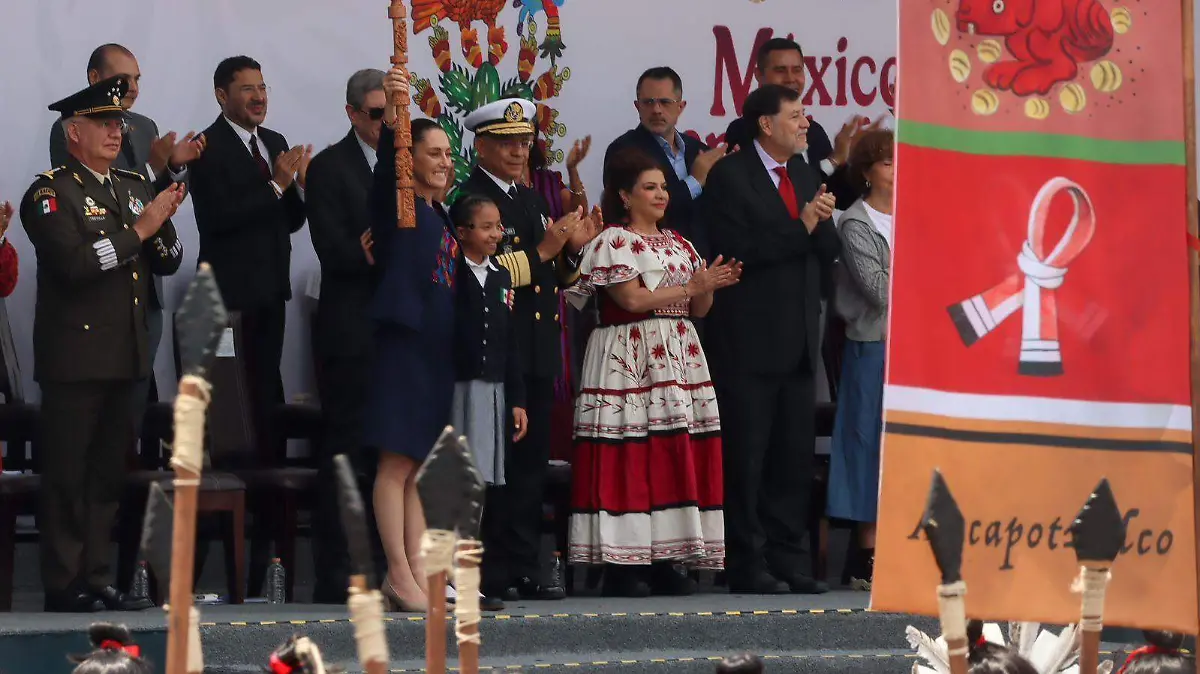 3 SHEINBAUM RACISMO (2)