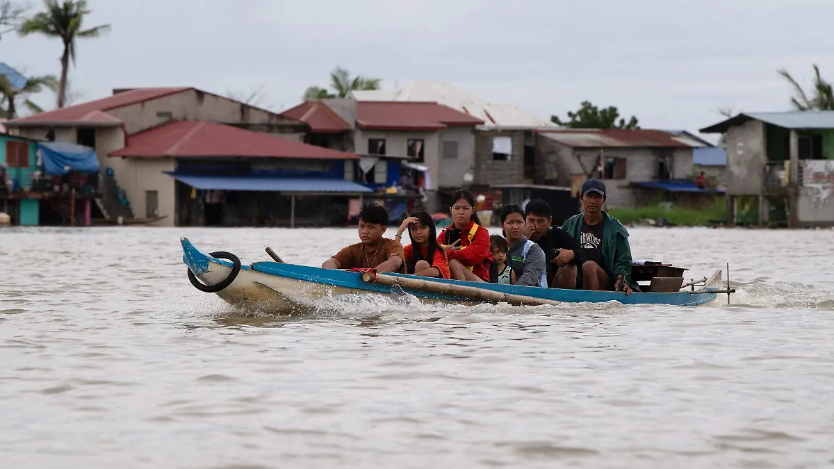 AFP__20250725__67TE8CQ__v1__HighRes__PhilippinesWeatherFlood