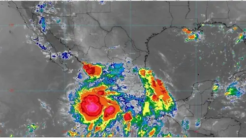 Foto satelital tormenta IVO