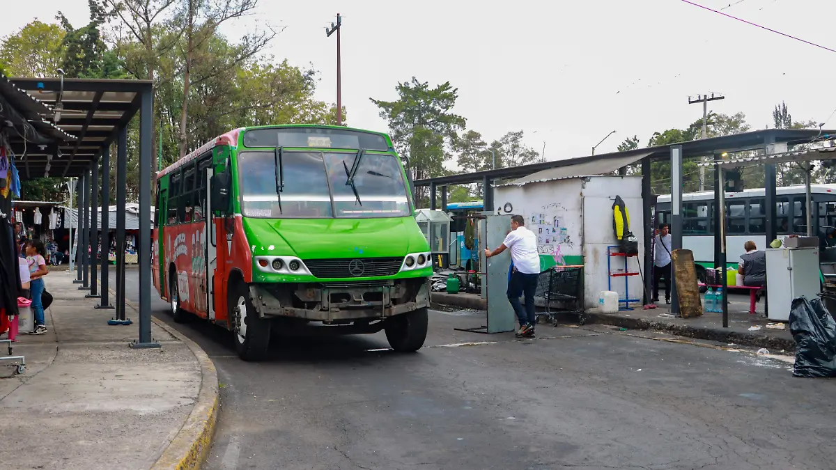 MICROBUSES TRANSPORTE PUBLICO VIEJO romina solis (2)