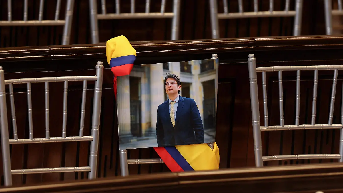 2025-07-20T231200Z_1427054239_RC2IQFA1IU97_RTRMADP_3_COLOMBIA-POLITICS