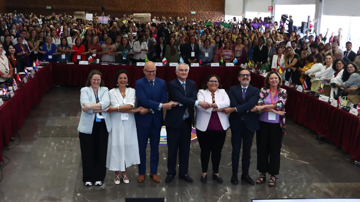 Cierre de la Conferencia de Mujeres