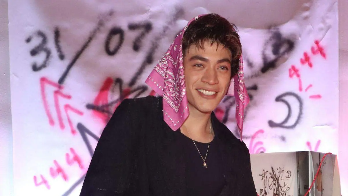 Matías Gruener hace su debut discográfico con "Lazos rojos"