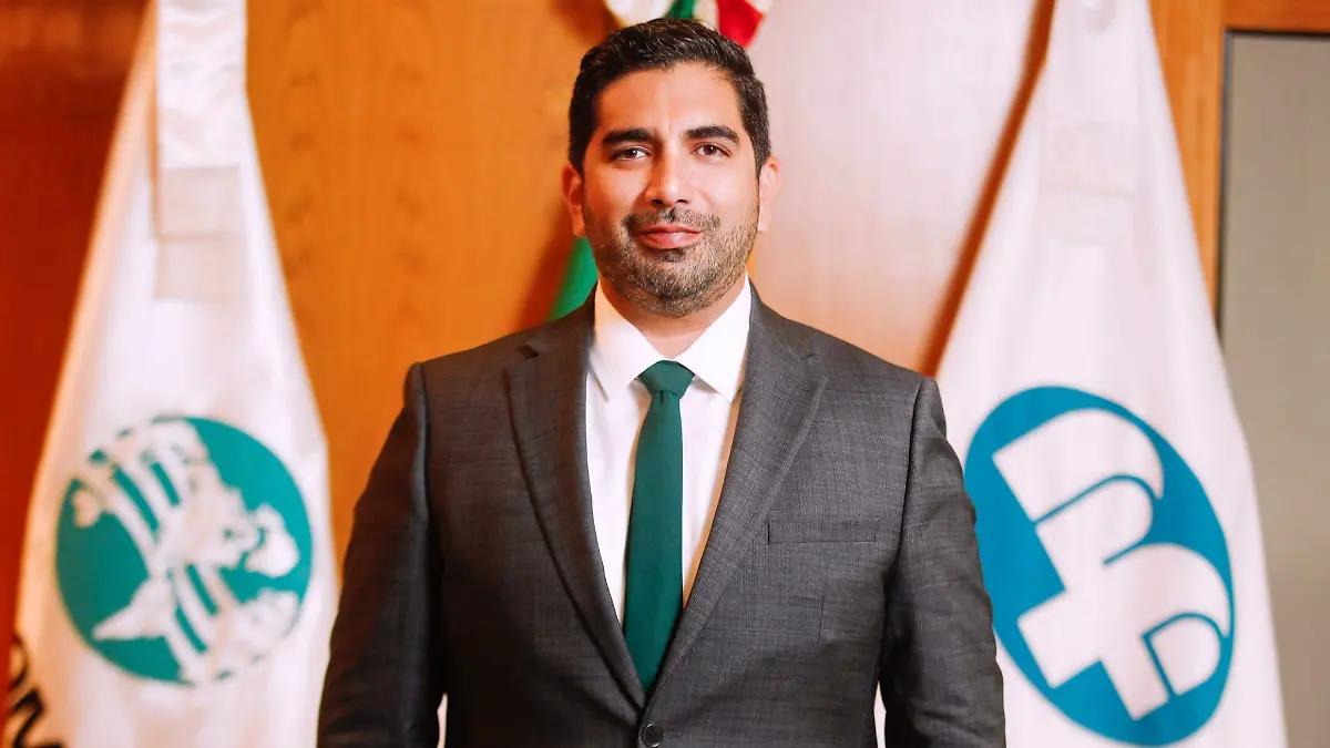 Roberto Lazzeri Montaño asume como director de Nafin