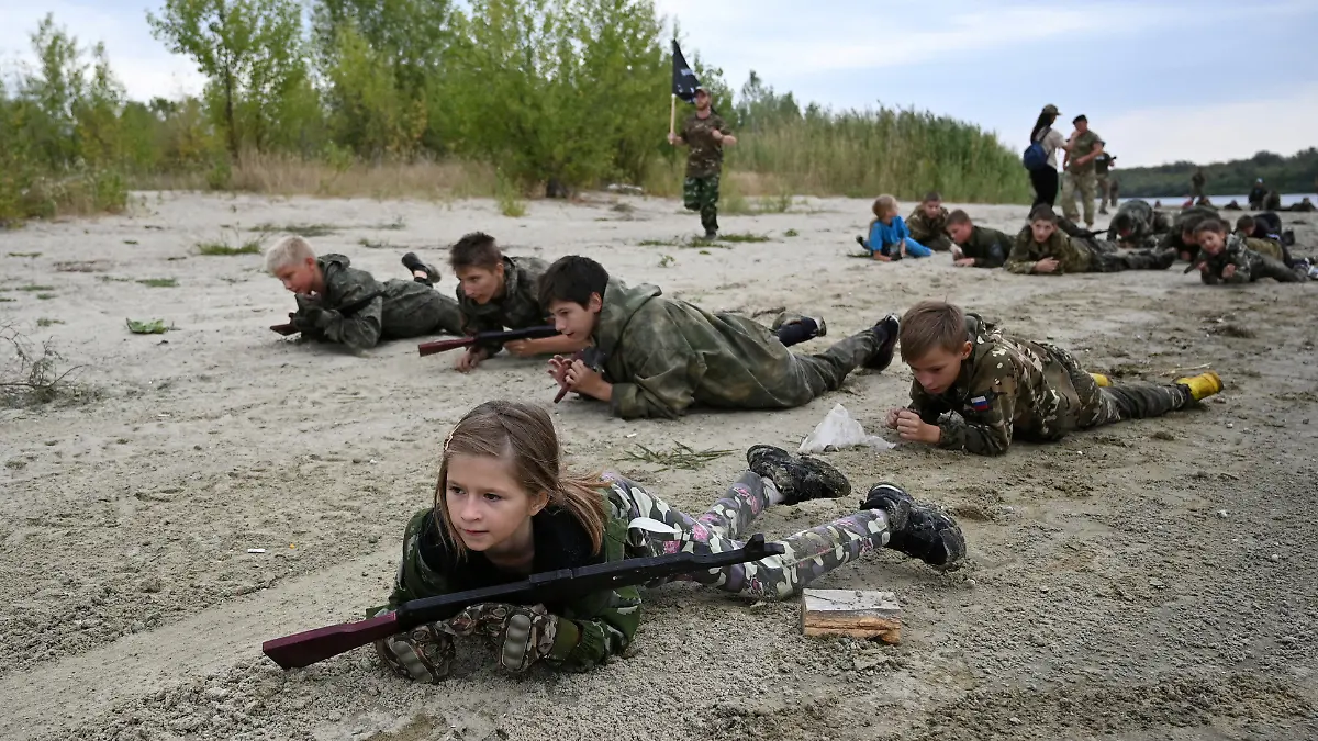 Niños soldados rusos 2