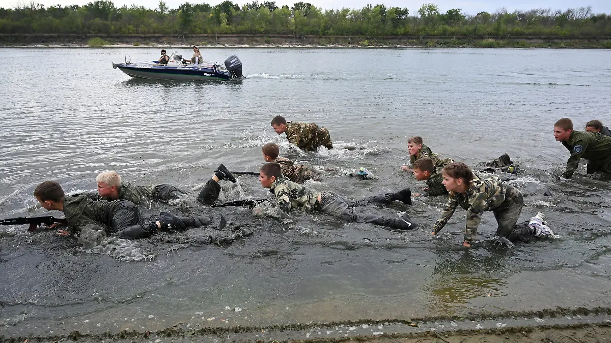 Niños soldados rusos 5