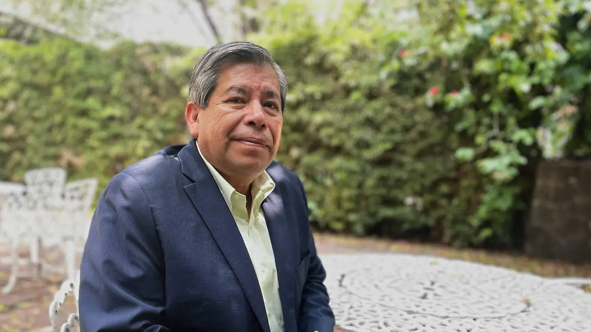 Tonatiuh Guillén - Colaboración de Conexión Migrante