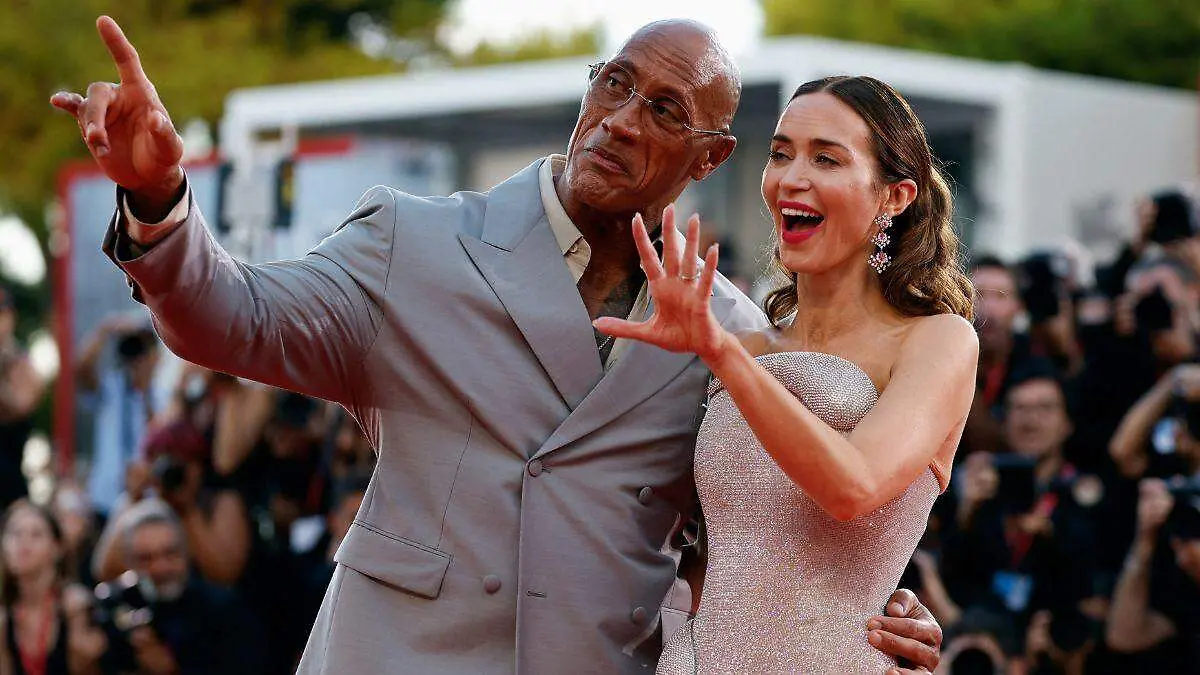 Dwayne Johnson_Emily Blunt