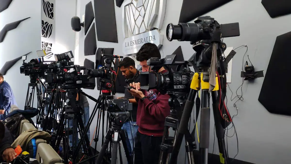 COLUMNA DISCO DURO jesus gutierrez el sol de irapuato