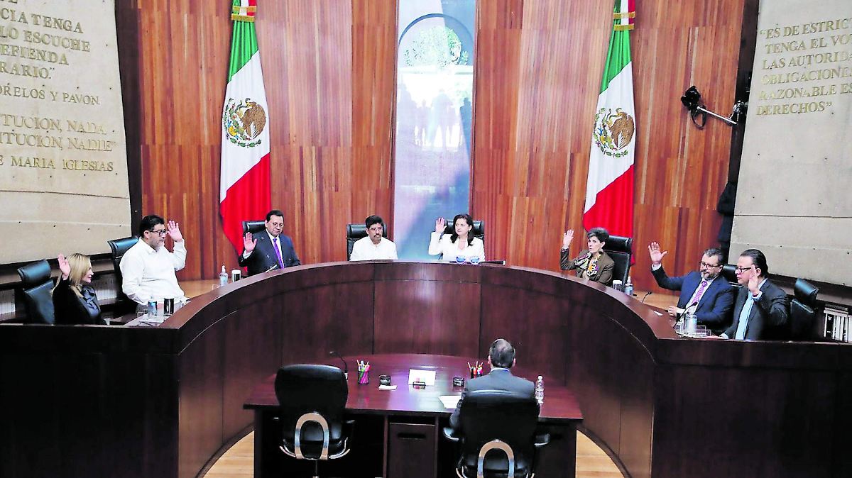 TEPJF DA UN GOLPE A CONSEJEROS DEL INE