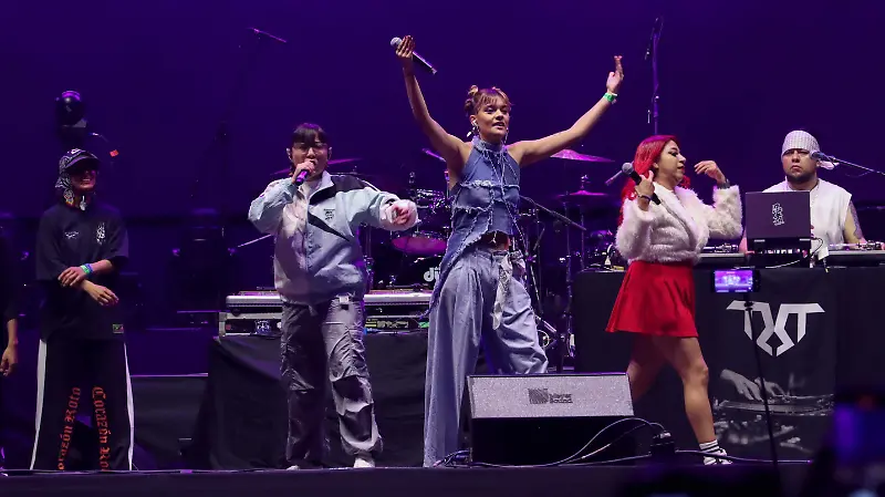 Raperas Mexicanas Concierto de Residente