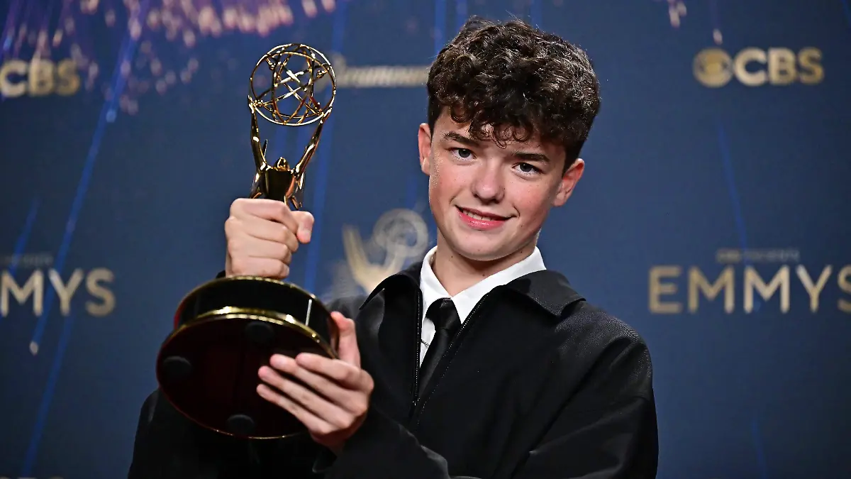 AFP__20250915__74H34YH__v3__HighRes__77thPrimetimeEmmyAwardsPressRoom