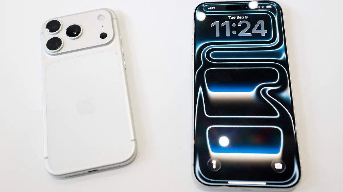 AFP__20250909__73XQ3DP__v1__HighRes__AppleExpectedToUnveilANewIphoneModelAtAnEventSt